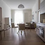 La Casa Di Nausicaa - Aurora Apartment Reggio Calabria