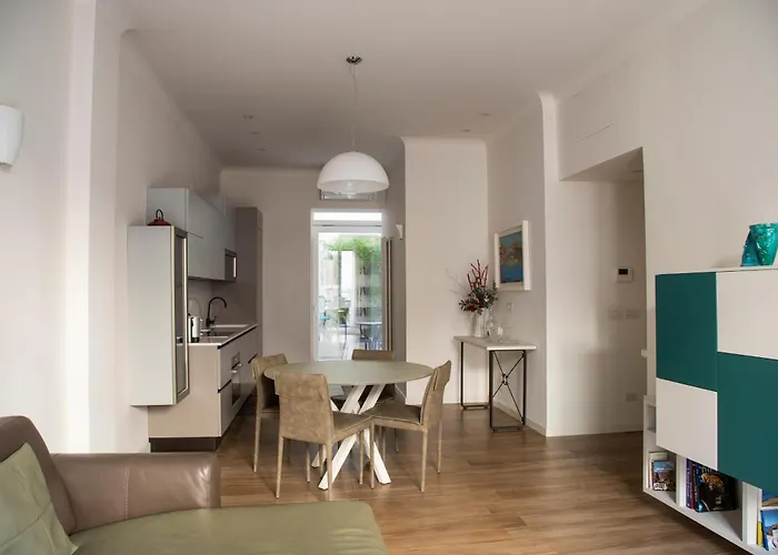 La Casa Di Nausicaa - Aurora Apartman Reggio di Calabria